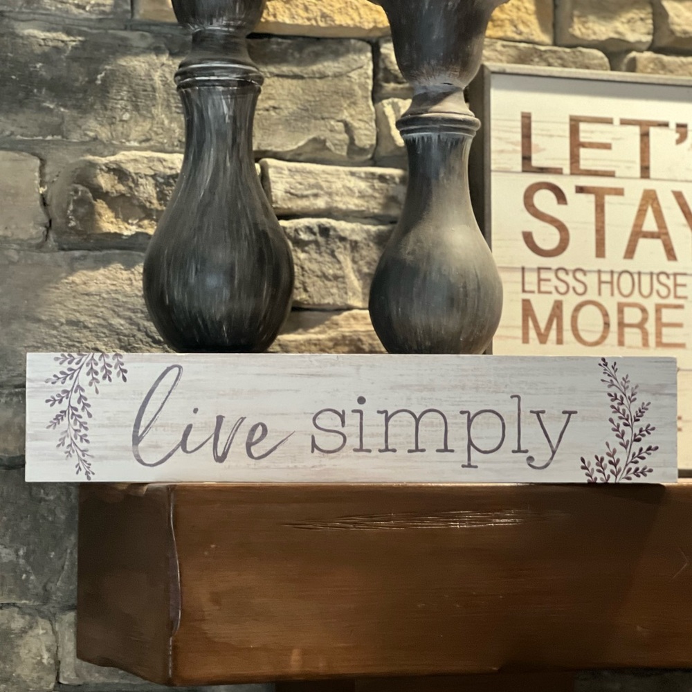 CLEARANCE❗️Live Simply Wood Farmhouse Tabletop Decor